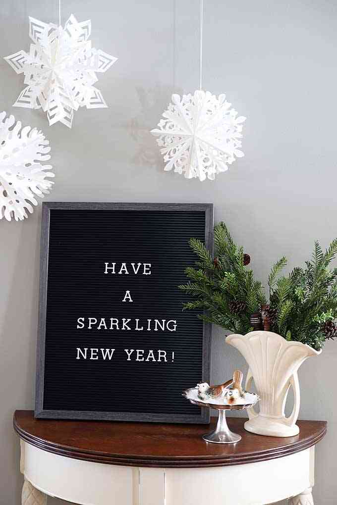 Dazzling New Year Letter Board Quotes to Inspire You